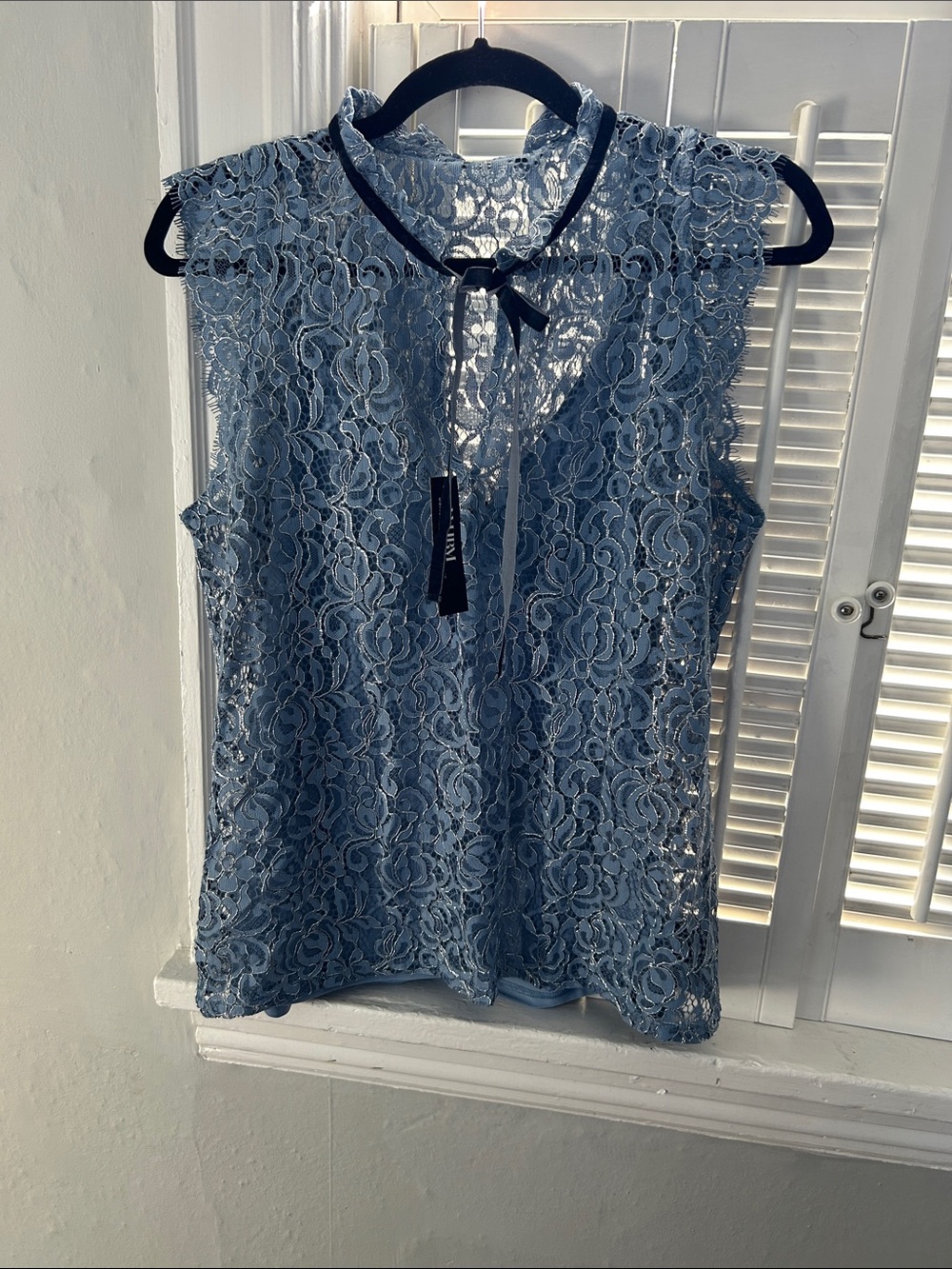 White House Black Market Light Blue Lace Tie-Closure Sleeveless Top